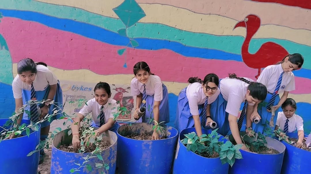 Woodword Public School